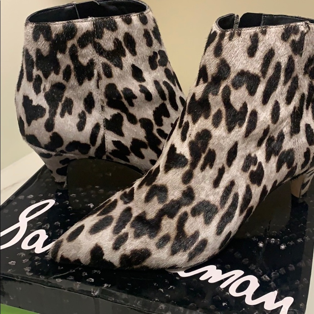 Sam Edelman Kinsey Grey Leopard Hair On Booties